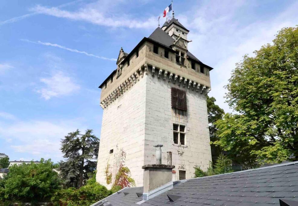Les Hauts Du Chateau Chambéry Esterno foto